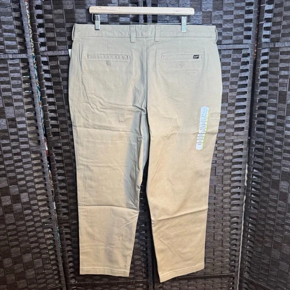 Mens Duluth Trading Co Relaxed Fit Ballroom Khaki Pants Size 38/30 NWT - Picture 4 of 5